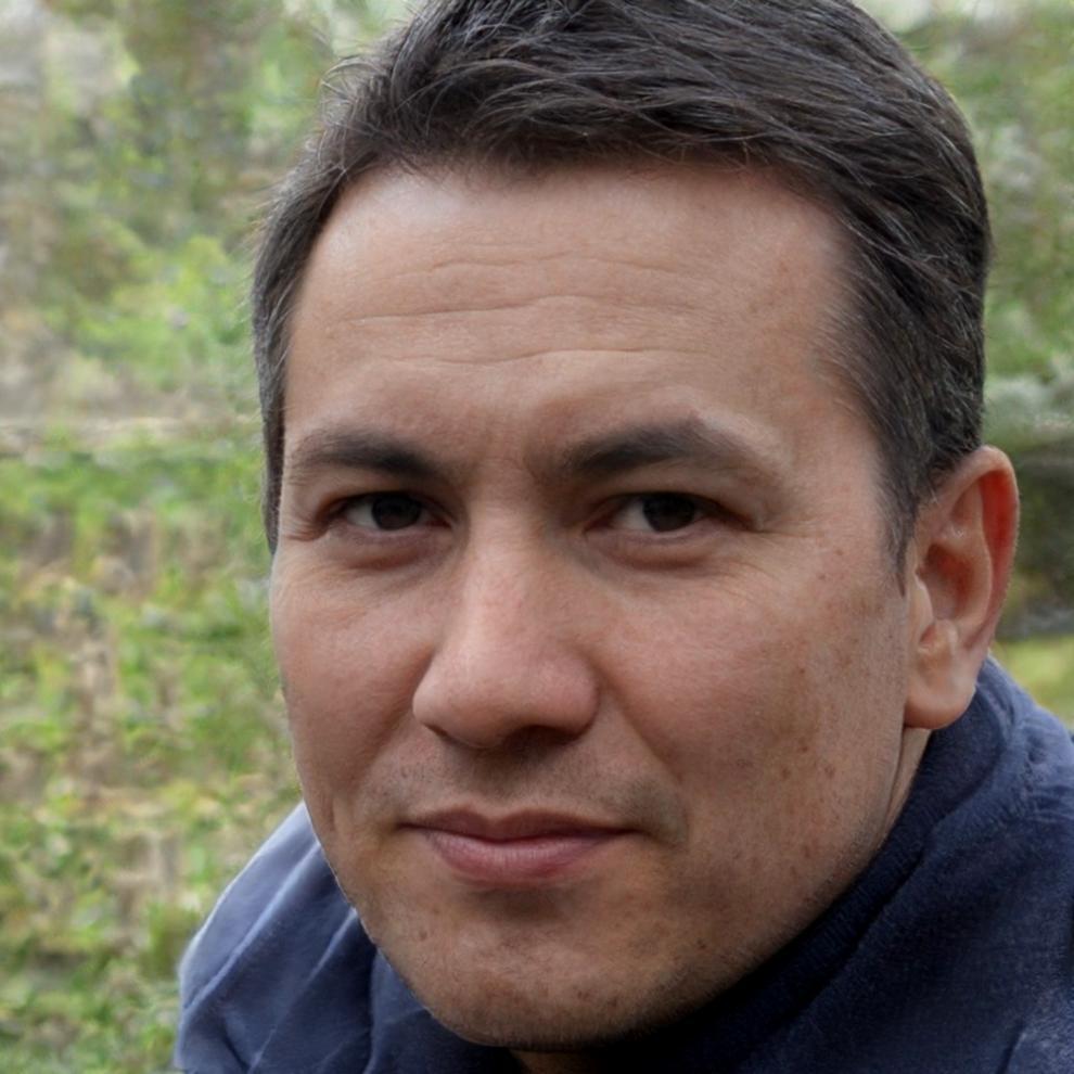 Lukas Sommer, Data Engineer